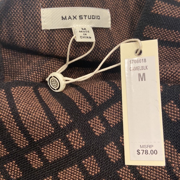 CARAMEL BLACK SKIRT - Picture 2 of 2